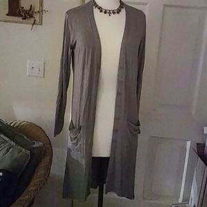 🌹Long gray over shirt 🌹